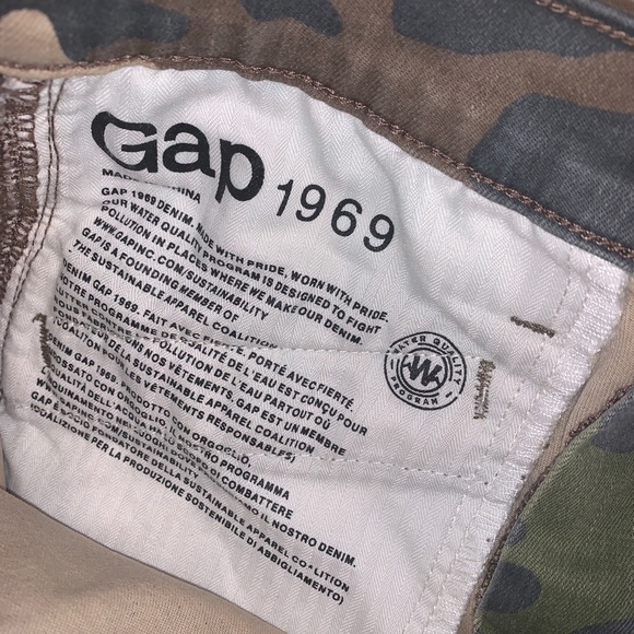 NWOT Gap 1969 Camo Zipper True Skinny Jeans - Picture 8 of 10